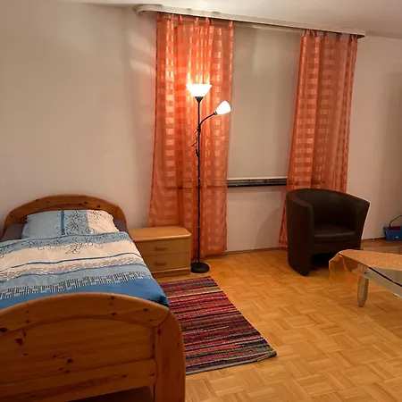 Premium Handwerker Zimmer